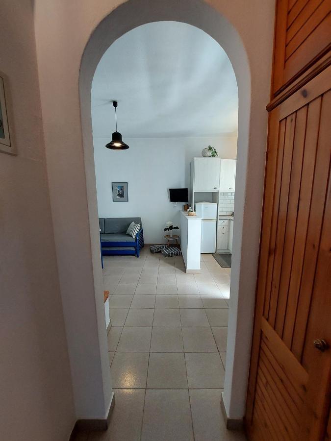 Paros Reppas House "Portes" Exteriör bild
